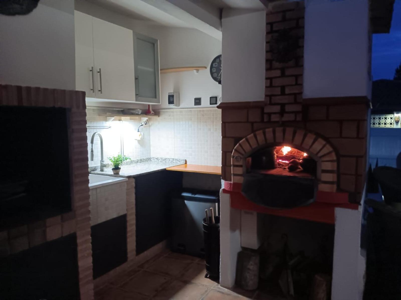 La Casa De Huespedes Lejlighed Puebla de Vallbona Eksteriør billede